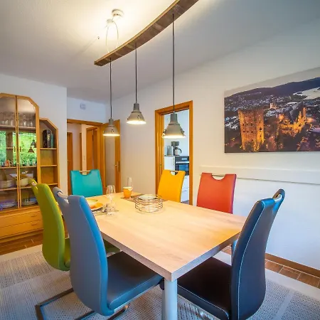 Rheintal-ferien - 90 Qm Mit Wine&style - Dein Urlaub Am Rhein Niederheimbach